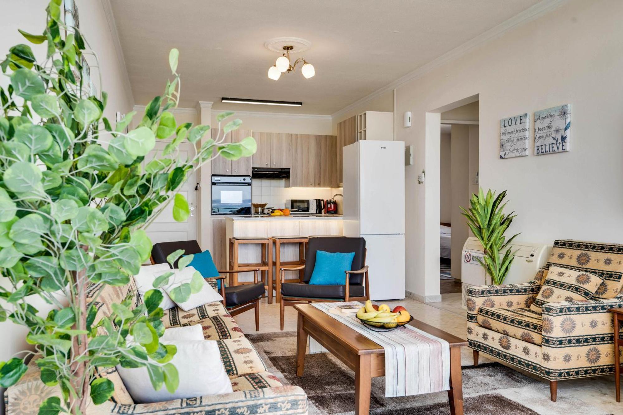 Makenzy Sandy Beachfront Paradise Larnaca Exterior photo